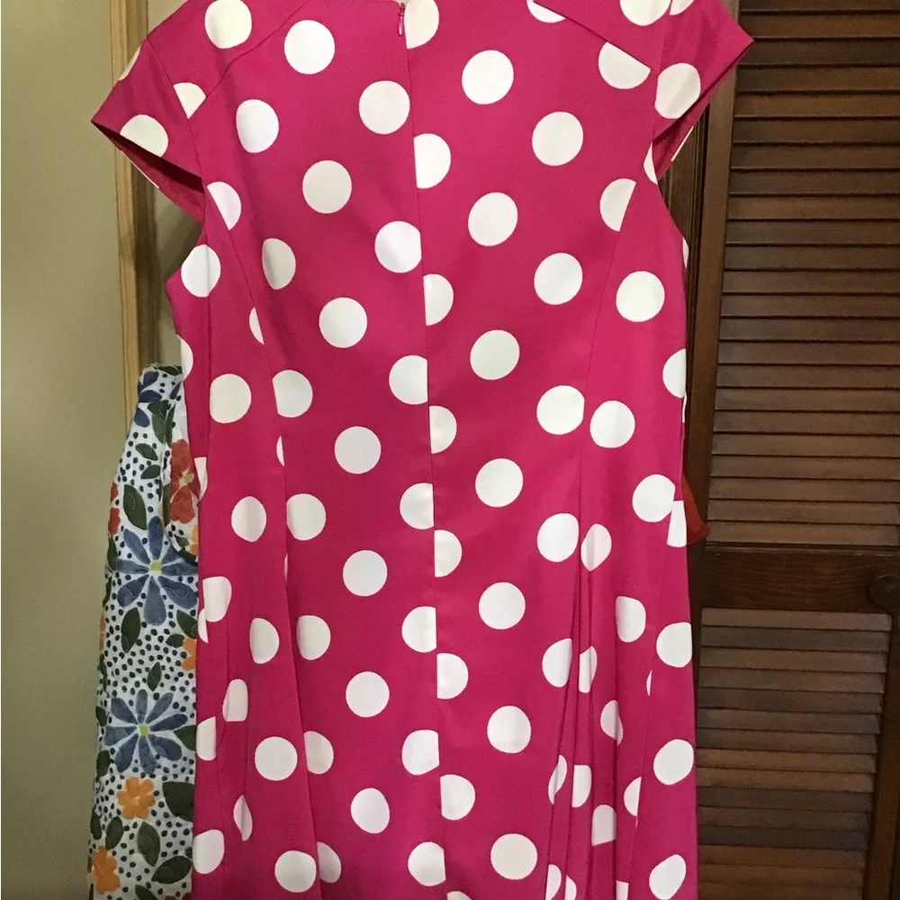 Woman’s size 14 AGB dress, crop sleeves, zipper down back, pink and white